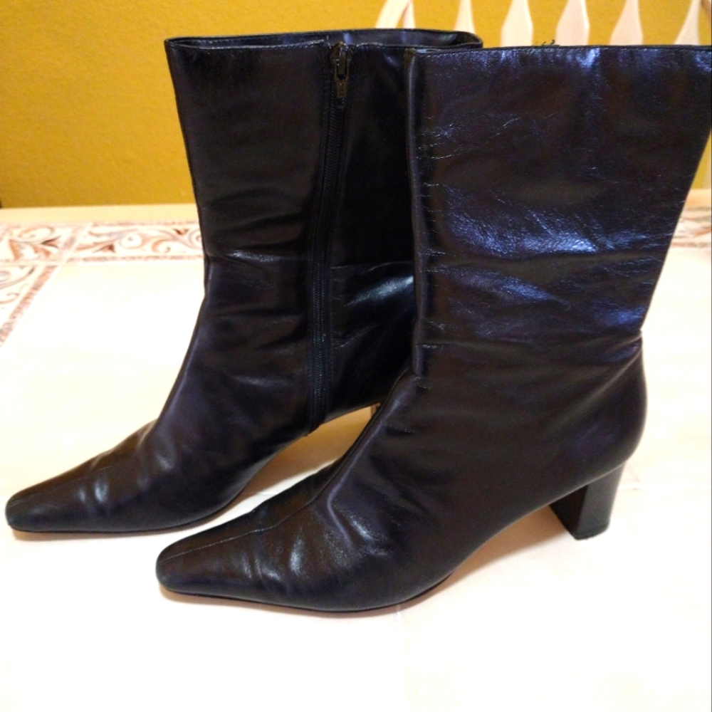 NINE WEST BLACK LEATHER BOOTS SIZE 9 1/2